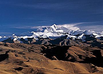 《无畏契约》女选手被指控性侵 拳头处理方式遭玩家社区指责